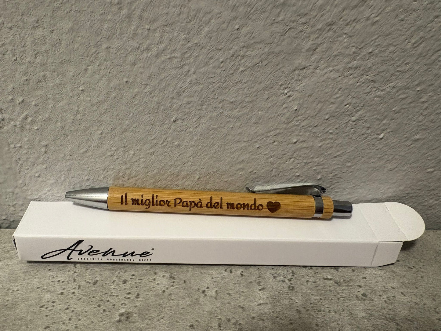 penna in bamboo con incisione a scelta  per la festa del papà compresa scatolina