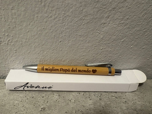 penna in bamboo con incisione a scelta  per la festa del papà compresa scatolina