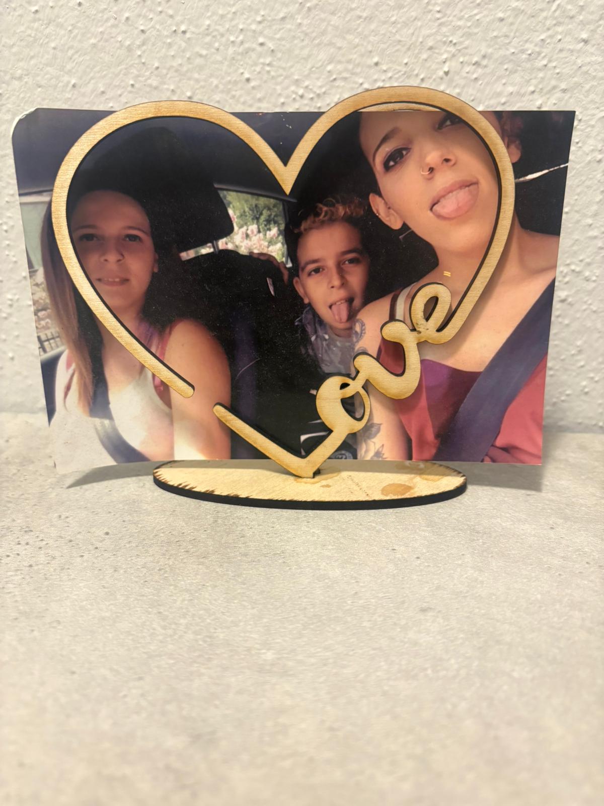 Porta foto in legno a forma di cuore